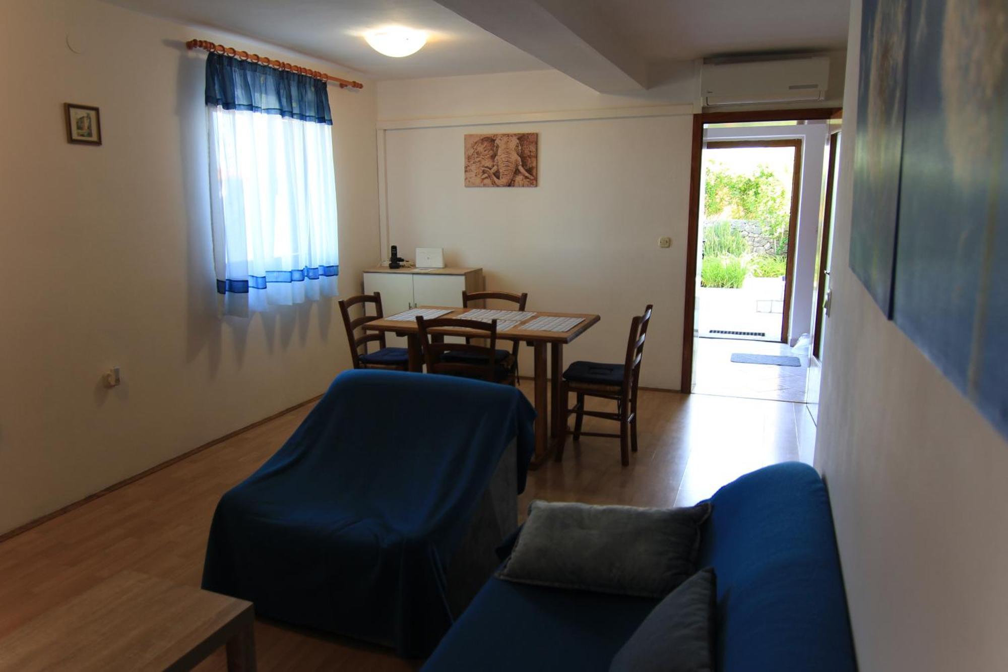 Apartments Daidzic By El-Pi Tours Njivice Eksteriør billede